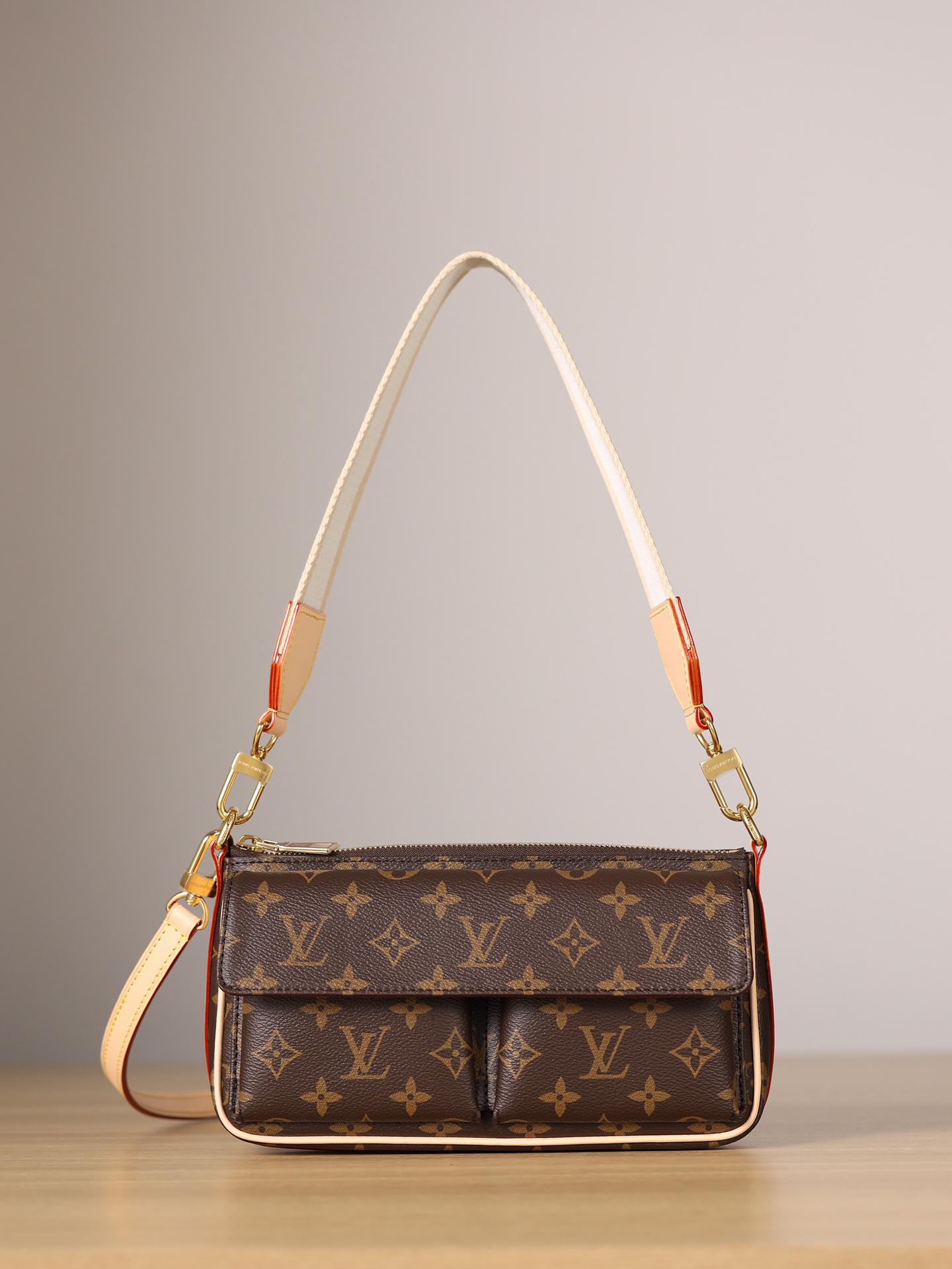 ルイ・ヴィトン(Louis Vuitton) レディース ブラウン モノグラム キャンバス 取り外し可能なショルダーストラップ付き ショルダ