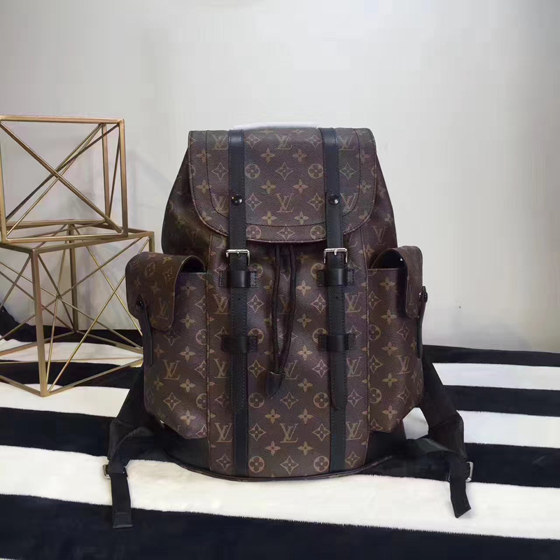 ルイ・ヴィトン(Louis Vuitton) クリストファーPM